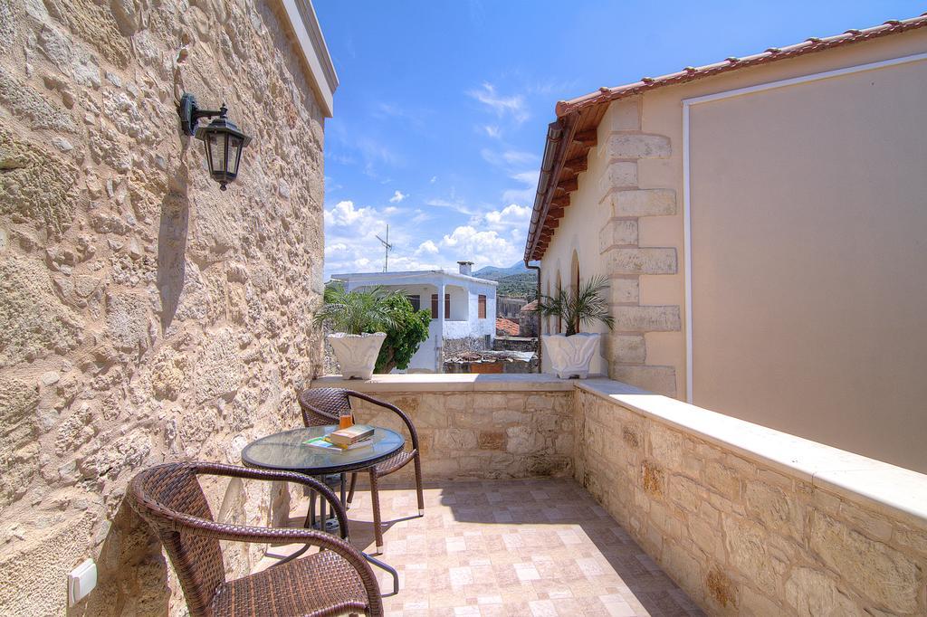 Askoutsi Manor, A Natural Tranquil Retreat, By Thinkvilla Agios Ioannis  Bagian luar foto